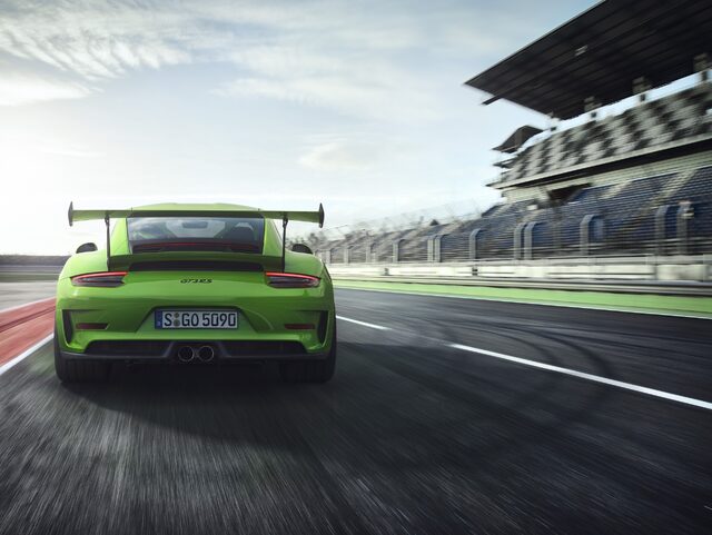 2019 Porsche 911 GT3 RS 3.jpg