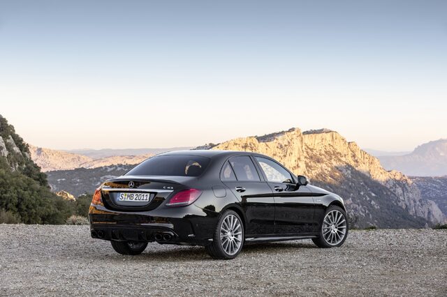 2019 Mercedes-AMG C43 Sedan 3.jpg