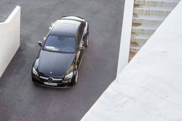 2019 Mercedes-AMG C43 Sedan 6.jpg