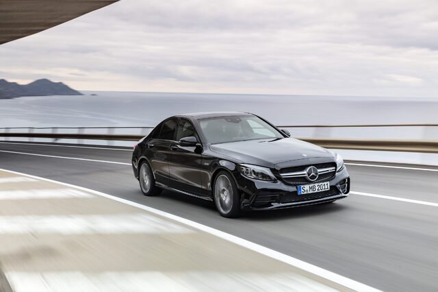 2019 Mercedes-AMG C43 Sedan 7.jpg