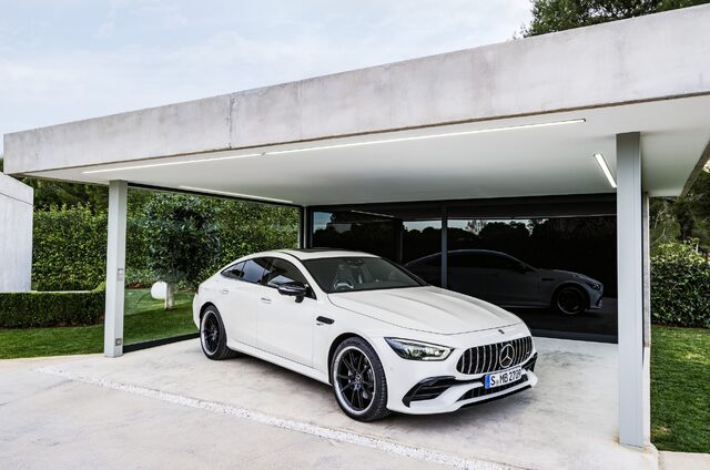 2019 Mercedes-AMG GT 4-Door Coupe 4.jpg