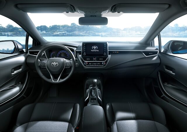 2019 Toyota Corolla Hatchback SE Interior Dashboard Full View