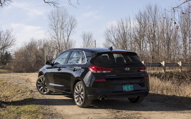 2018 Hyundai Elantra GT Sport rear three-quarter view