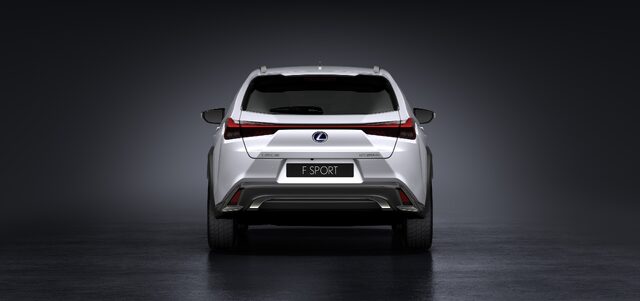 Lexus_UX_Crossover_2018_Geneva_03_461D7B5F362D5C8A963EA311360715F1CD790565.jpg