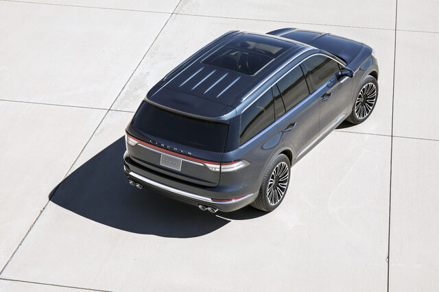 Lincoln-Aviator-04.jpg