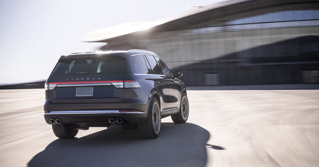 Lincoln-Aviator-08.jpg