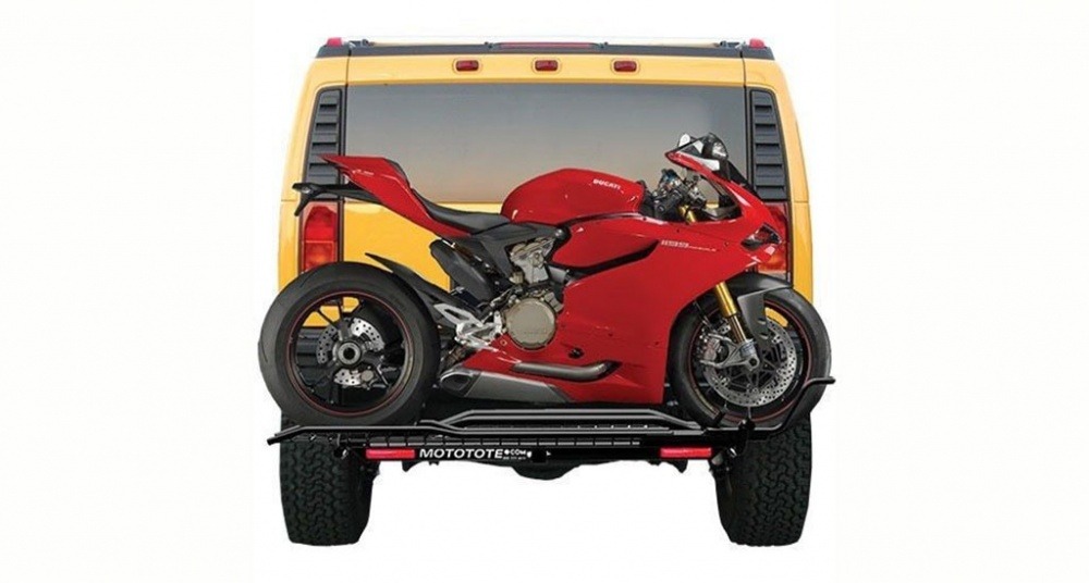 mototote motorcycle hitch carrier.jpg