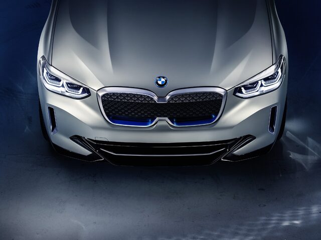 BMW Concept iX3 6.jpg