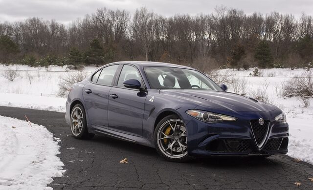 2017 Alfa Romeo Giulia Quadrifoglio Front Three-Quarter View