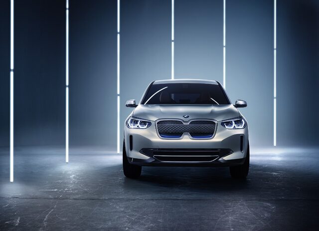 BMW Concept iX3 1.jpg