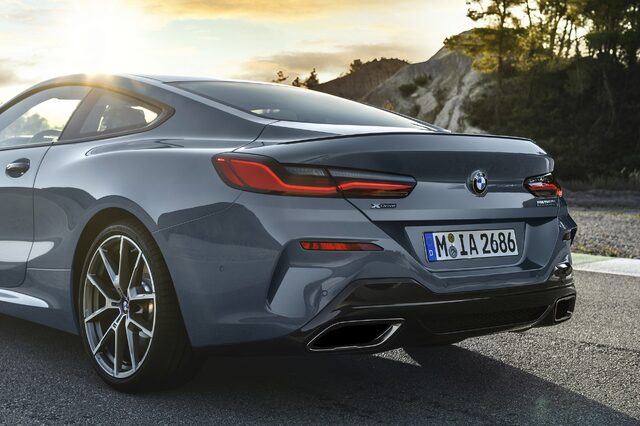 2019 BMW M850i xDrive rear taillight and exhaust detail