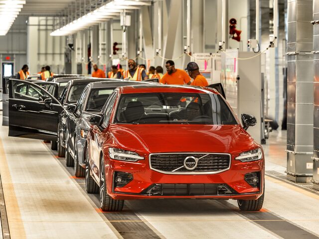 2019 Volvo S60 R-Design production at Volvo's Berkeley County South Carolina facility