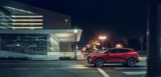 2019-Chevrolet-Blazer-001.jpg