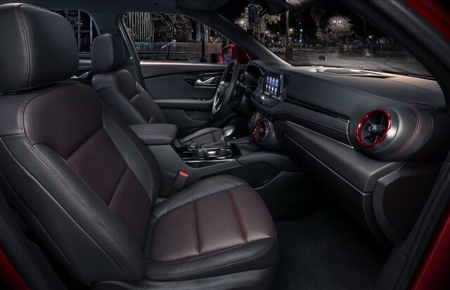 2019-Chevrolet-Blazer-005.jpg