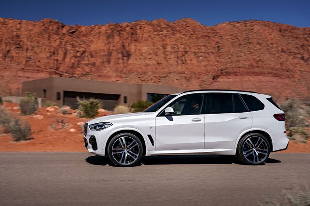 2019 BMW X5 5.jpg