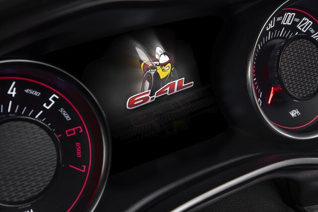 2019 Dodge Challenger Scat Pack, SRT Performance Pages 6.4L gauge cluster display
