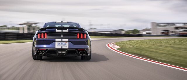 ShelbyGT350_06_HR.jpg