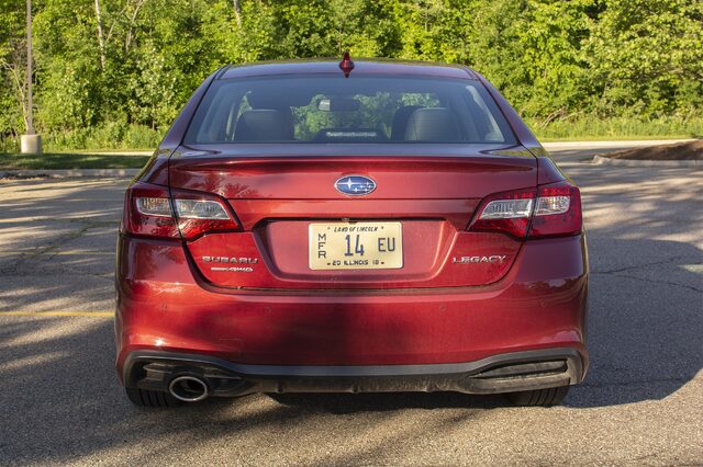 2018 Subaru Legacy 2.5i Sport rear view