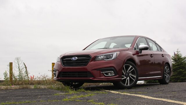 2018 Subaru Legacy 2.5i Sport three-quarter front view