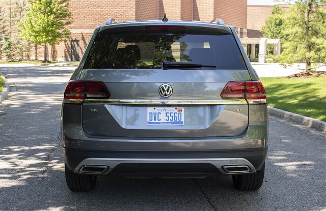2018 Volkswagen Atlas SE W_Technology 3.jpg