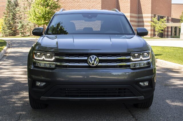 2018 Volkswagen Atlas SE W_Technology 1.jpg