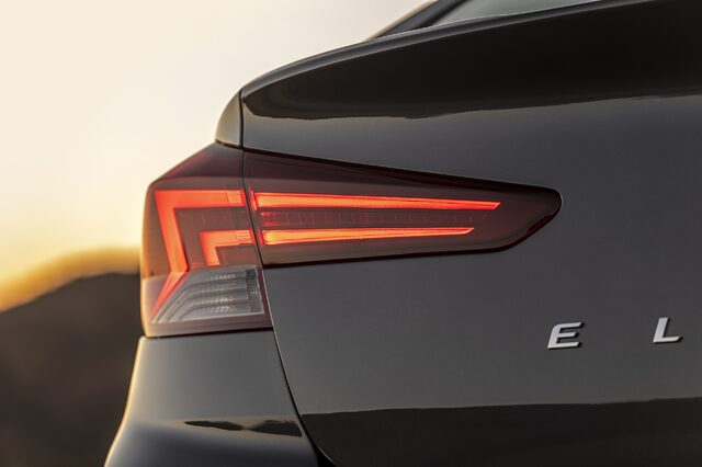 2019 Hyundai Elantra, LED tail lamp detail