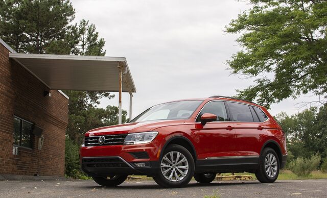 2018 Volkswagen Tiguan SE 4Motion 4.jpg