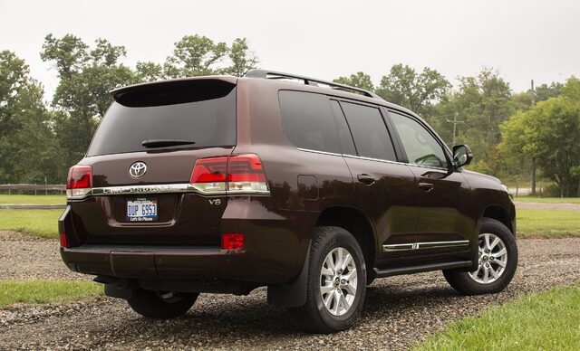 2018 Toyota Land Cruiser Rear Three-Quarter Exterior on Gravel