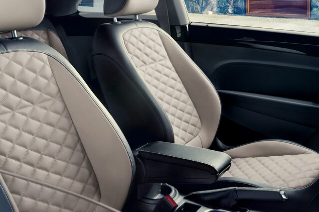 2019 Volkswagen Beetle Final Edition — Hatchback Interior, Diamond-Stitched Leatherette Seats