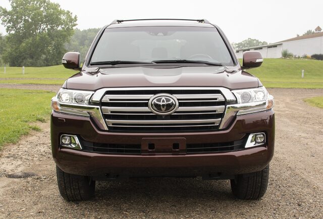 2018 Toyota Land Cruiser Front Grille and Toyota Badge
