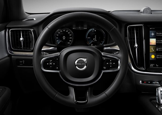 238202_New_Volvo_V60_Cross_Country_interior.jpg