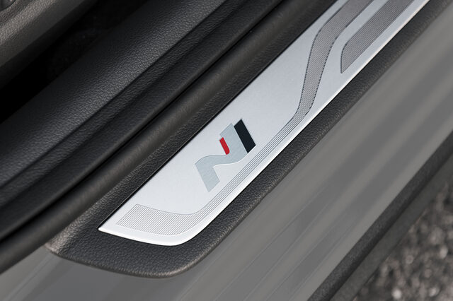 All-New Hyundai i30 Fastback N Interior (5).jpg