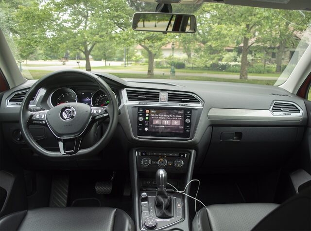 2018 Volkswagen Tiguan SE 4Motion 8.jpg