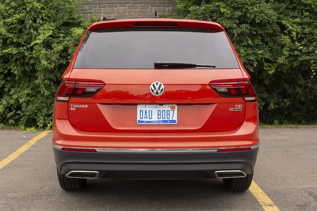 2018 Volkswagen Tiguan SE 4Motion 3.jpg