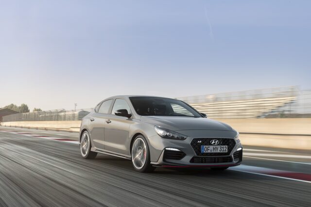 All-New_Hyundai_i30_Fastback_N_(14).jpg