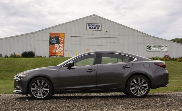 2018 Mazda6 Signature driver-side profile