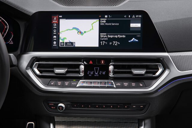 2019 BMW 3 Series M Sport interior [driver's view]