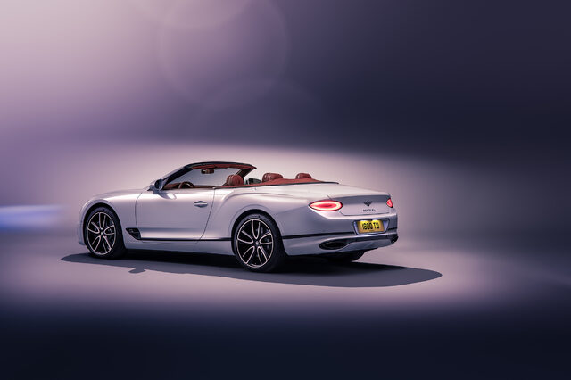 Bentley Continental GT Convertible 33.jpg
