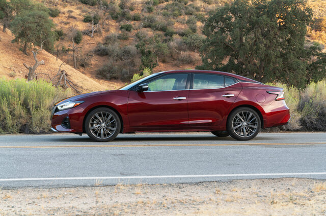 2019_Nissan_Maxima-11.jpg