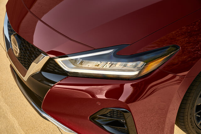 2019_Nissan_Maxima-17.jpg