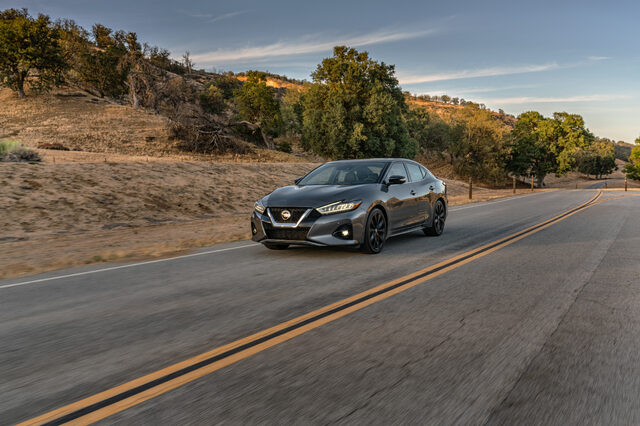 2019_Nissan_Maxima-6.jpg