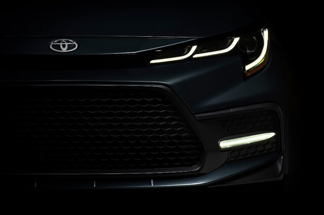 2020 Toyota Corolla XSE Front Fascia Close-Up, LED Headlight and Honeycomb Grille Detail