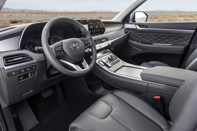 2020 Hyundai Palisade interior [driver cockpit dark leather]
