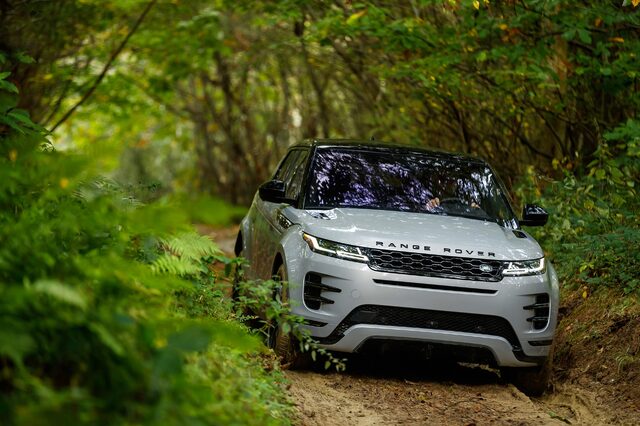 2020 Range Rover Evoque 9.jpg