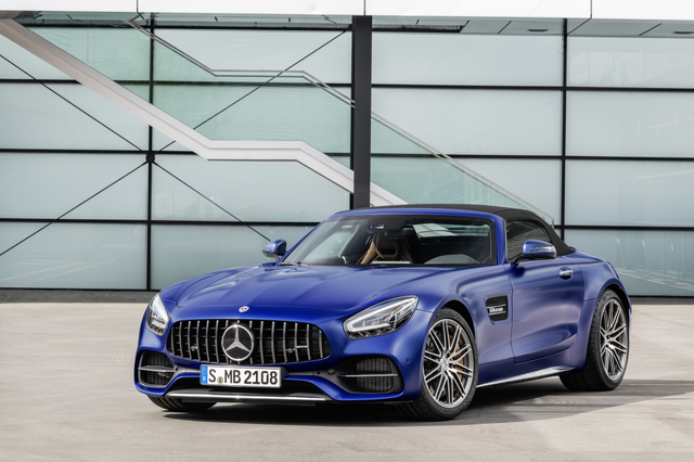 2020 Mercedes Benz AMG GT 020.png
