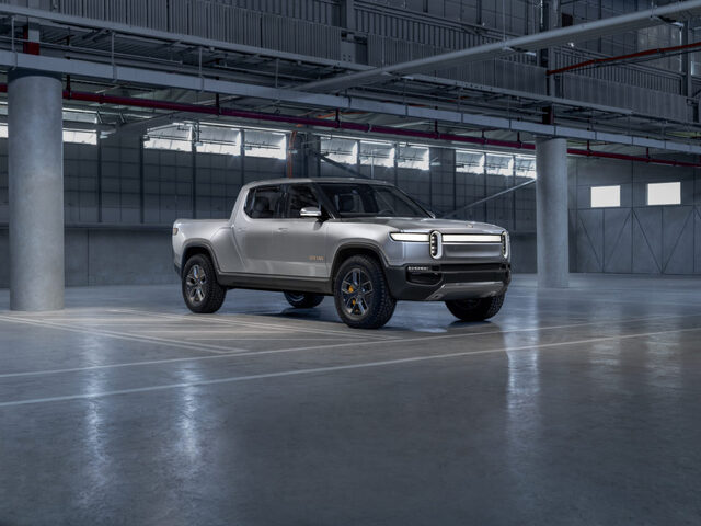 A.-Rivian_R1T_Front_View-1024x768.jpg