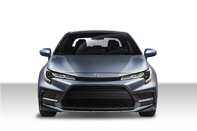 2020 Toyota Corolla XSE Front View, Studio Shot with Sport Grille