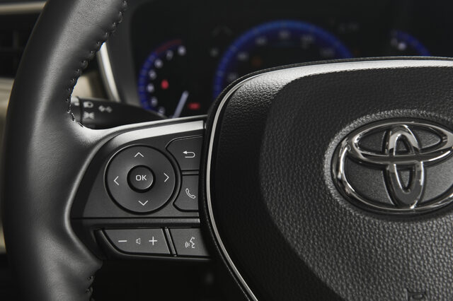 2020 Toyota Corolla XSE Steering Wheel Control Buttons Close-Up