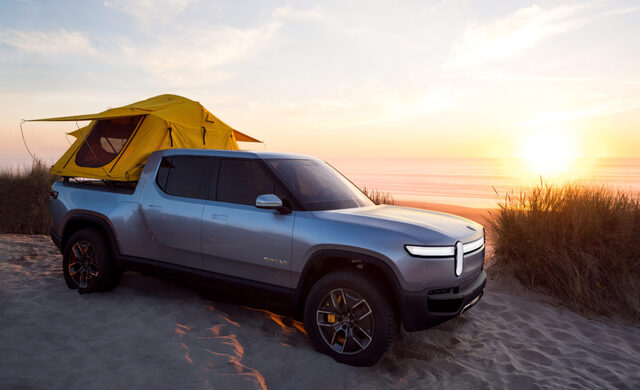 H.-Rivian_R1T_Beach-1024x625.jpg