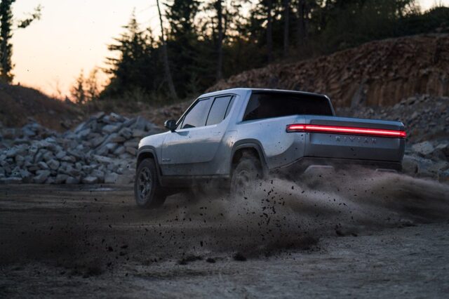 K.-Rivian_R1T_Fun_In_Dirt_2-1024x683.jpg